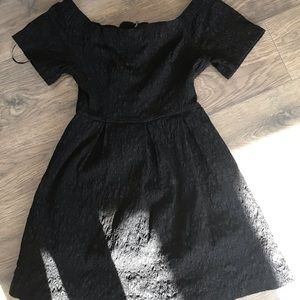 Black medium lush dress